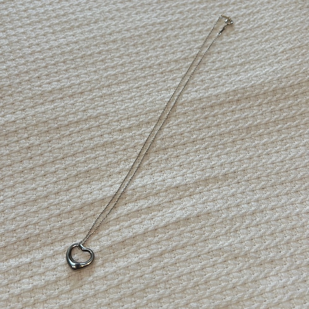 Tiffany and co. Heart necklace